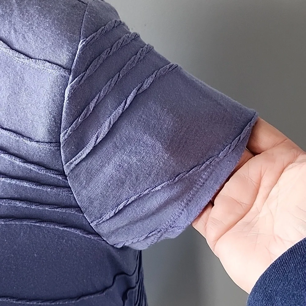 Simply Vera Vera Wang lilac cap sleeve tee with detail - Picture 6 of 13